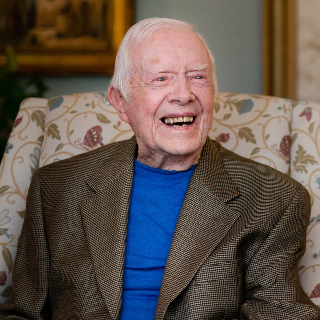 Jimmy Carter en cama de muerte; amigo de RD